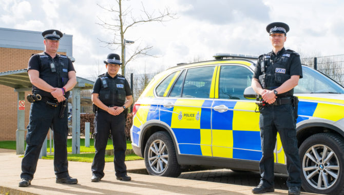 Norfolk & Suffolk Police officers use Sepura SC21 terminals in a joint investment